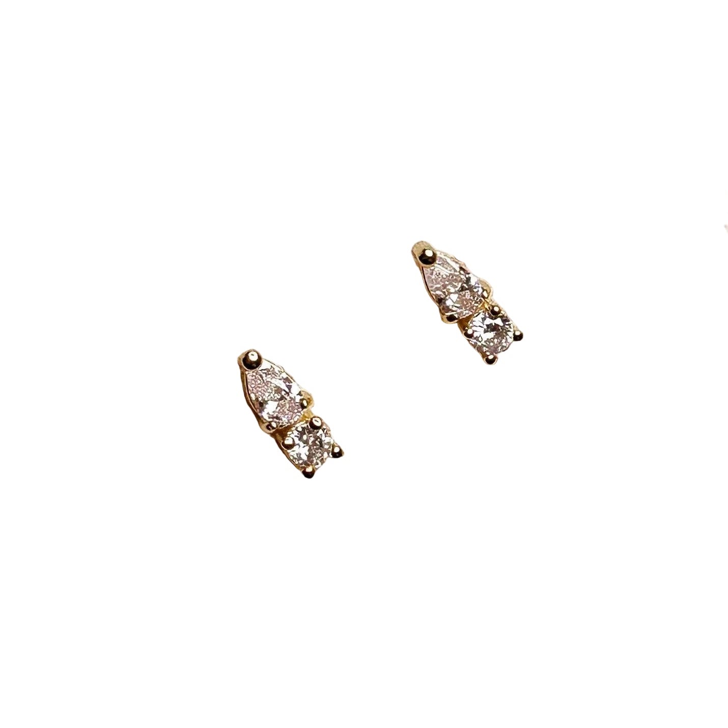 ISLA STUDS