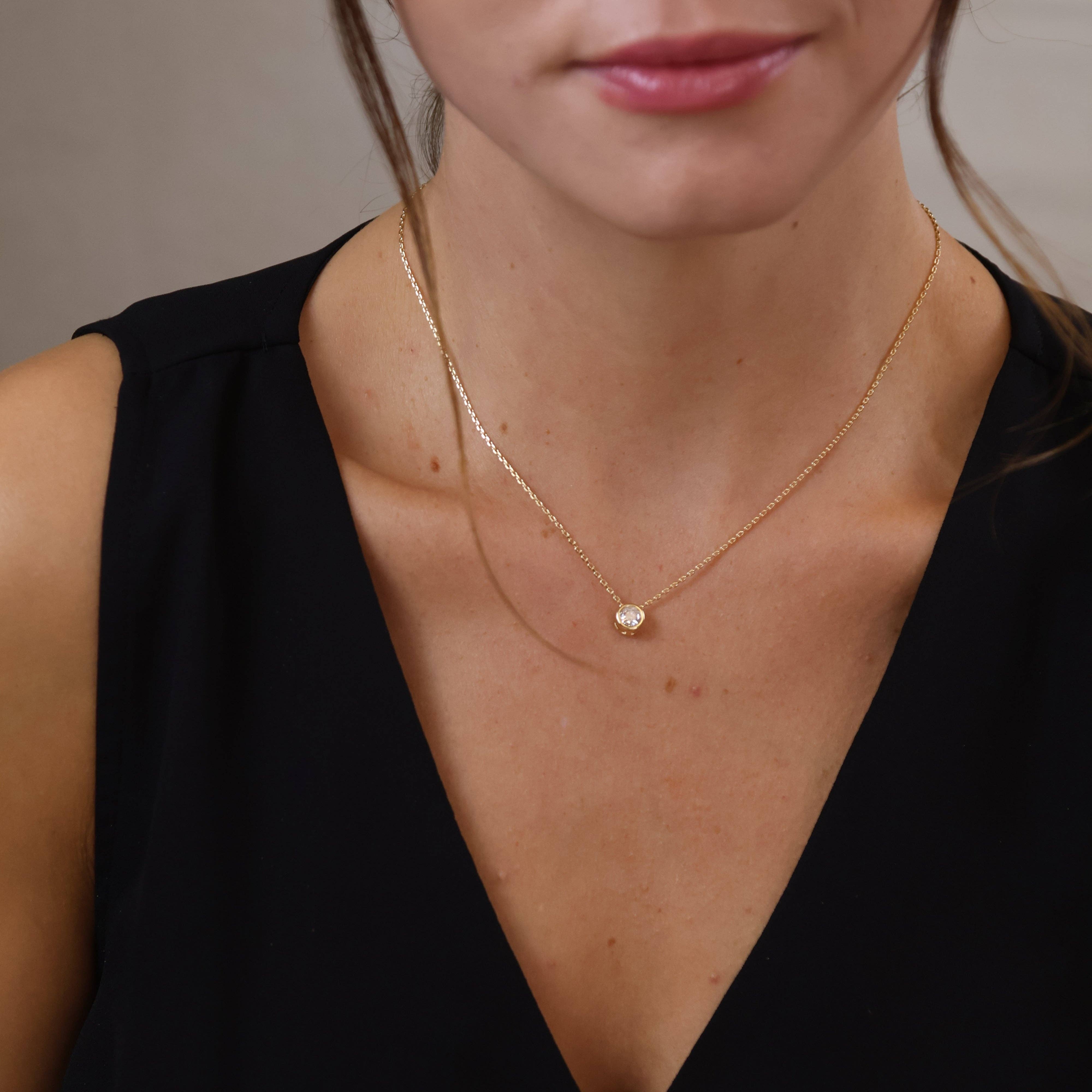 PIA PENDANT