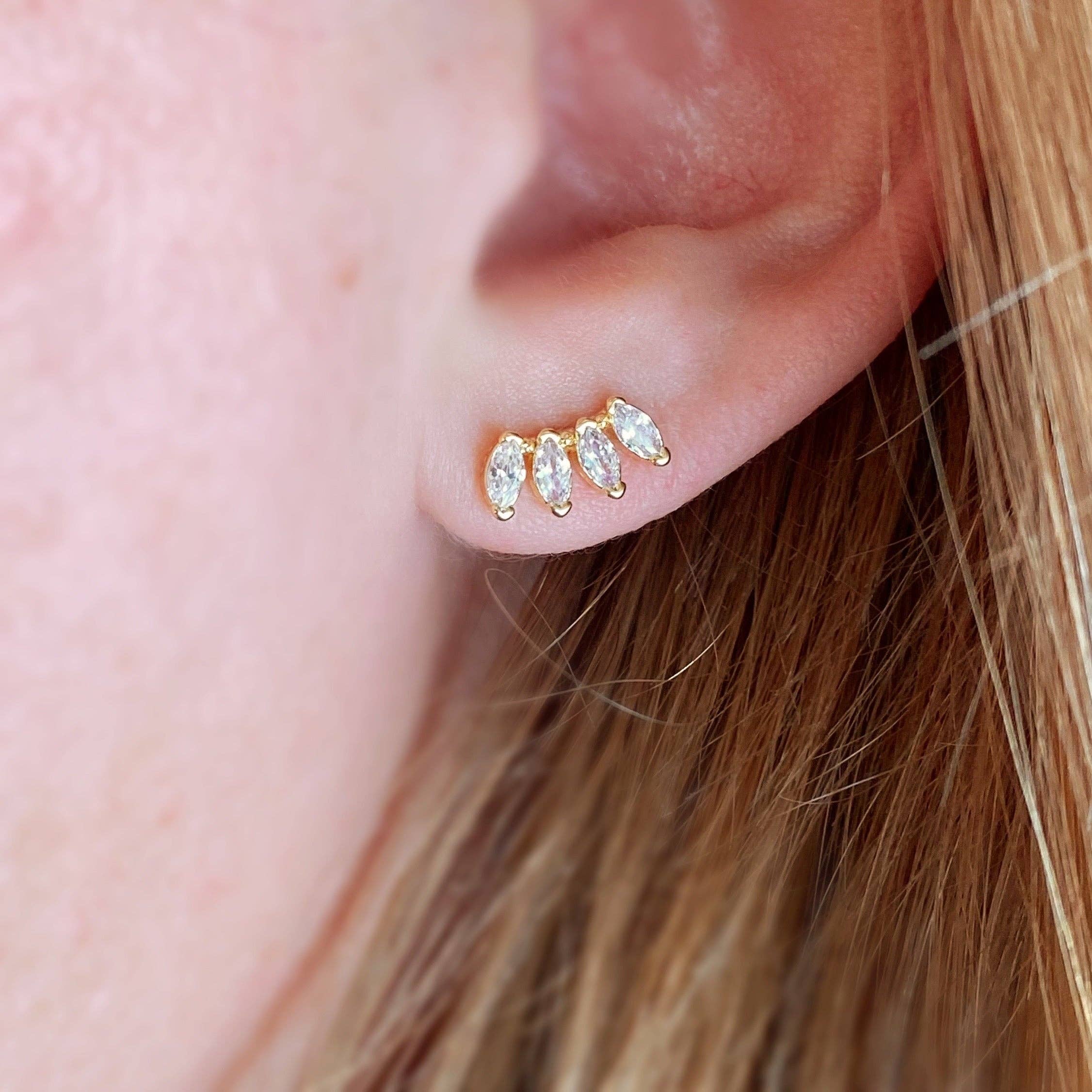 KAIA STUDS