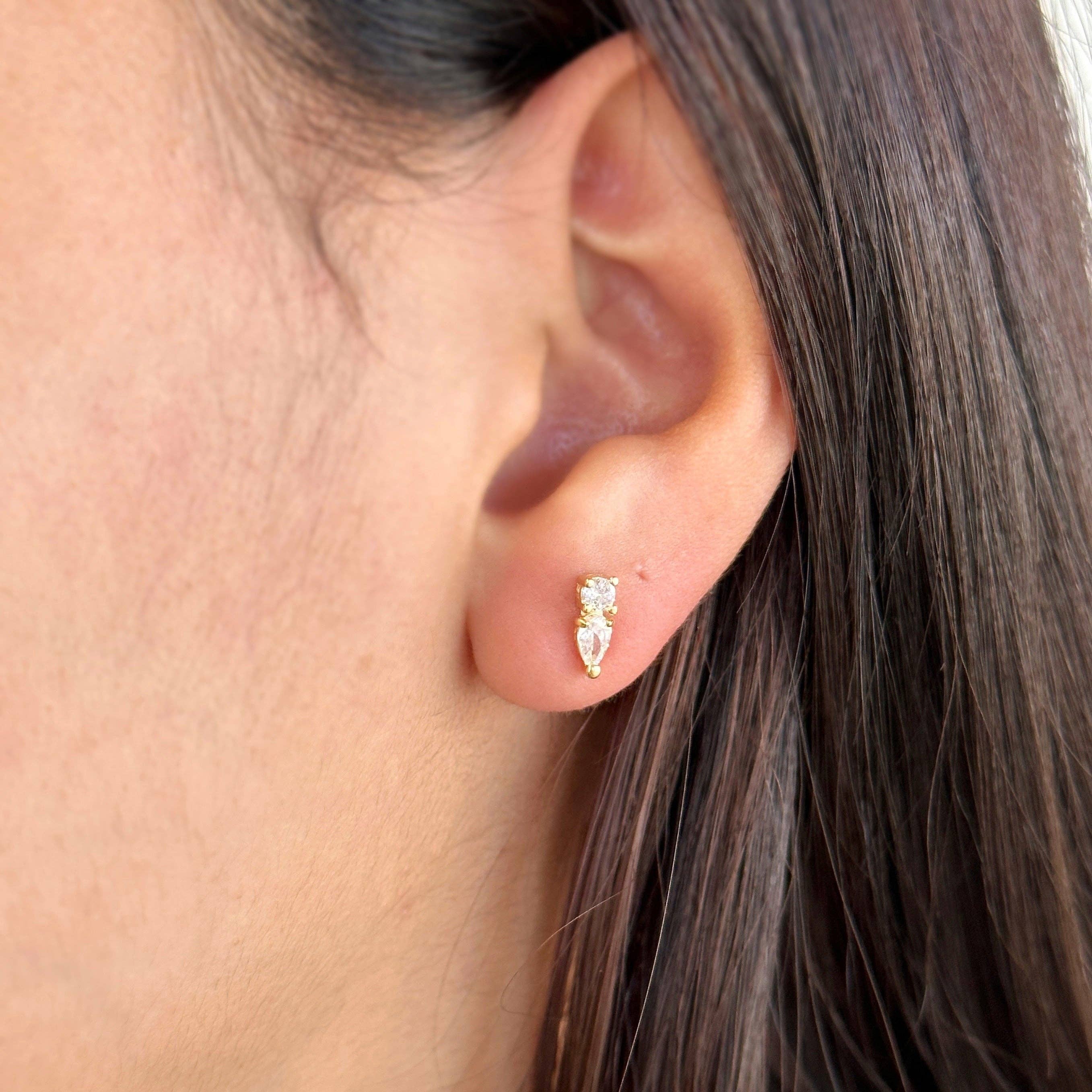 ISLA STUDS