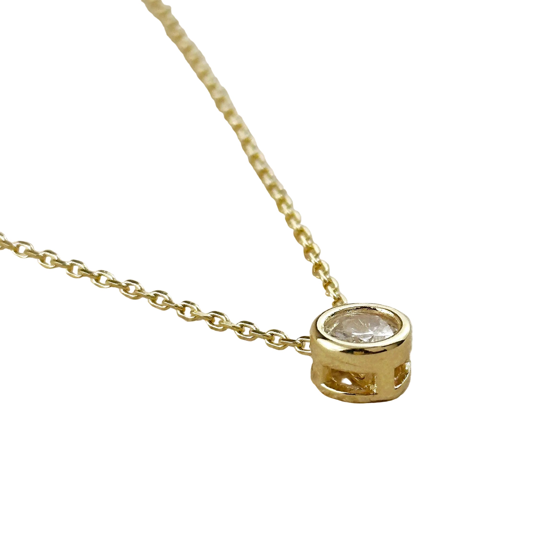 PIA PENDANT