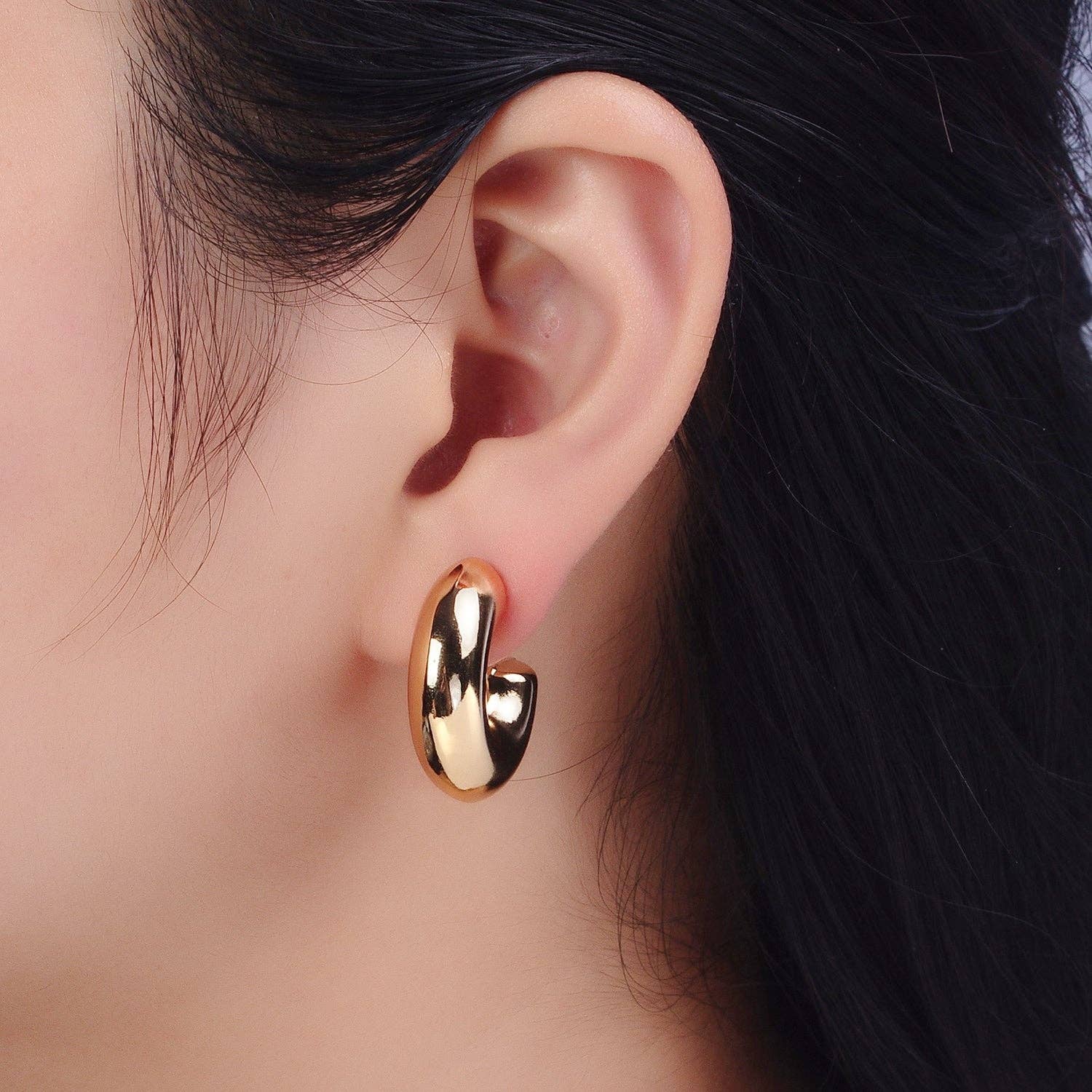 ALAIA HOOPS